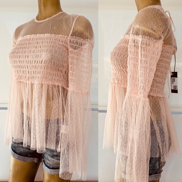ROMEO & JULIET COUTURE $130 NWT Sheer Peasant TOP - Picture 2 of 13